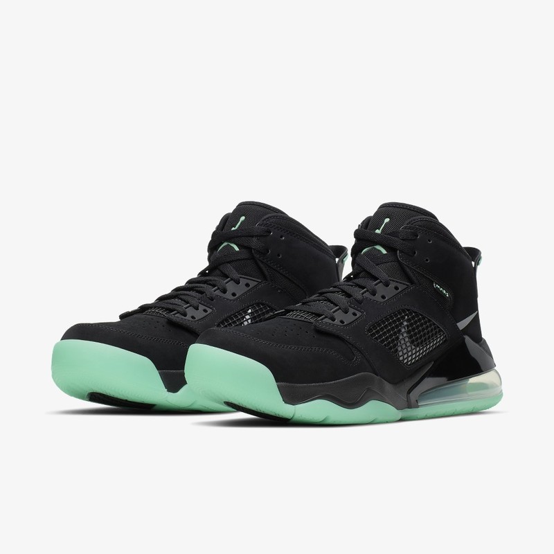 Nike jordan mars 270 green glow sale